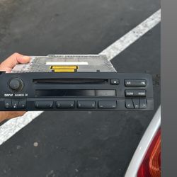 BMW E46 Radio 