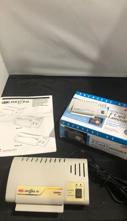 GBC DocuSeal 40 Home/Office 4" Card Laminator Machine