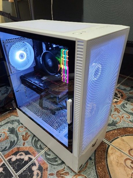 5600x 6600xt 32gb custom built desktop pc

