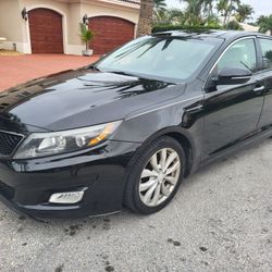 Mint 2014 Kia Optima Financing!
