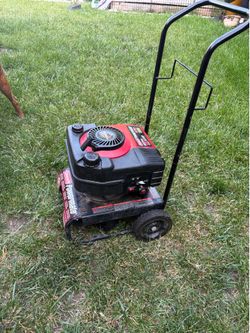 Coleman Powermate 2500 Watt Generator