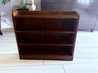 Wooden Bookshelf 