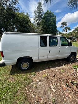 2003 Ford E-250
