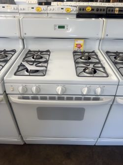 USED GE GAS STOVE