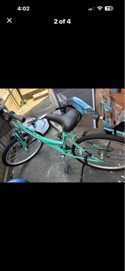 Mint Green Multi-Speed Bicycle
