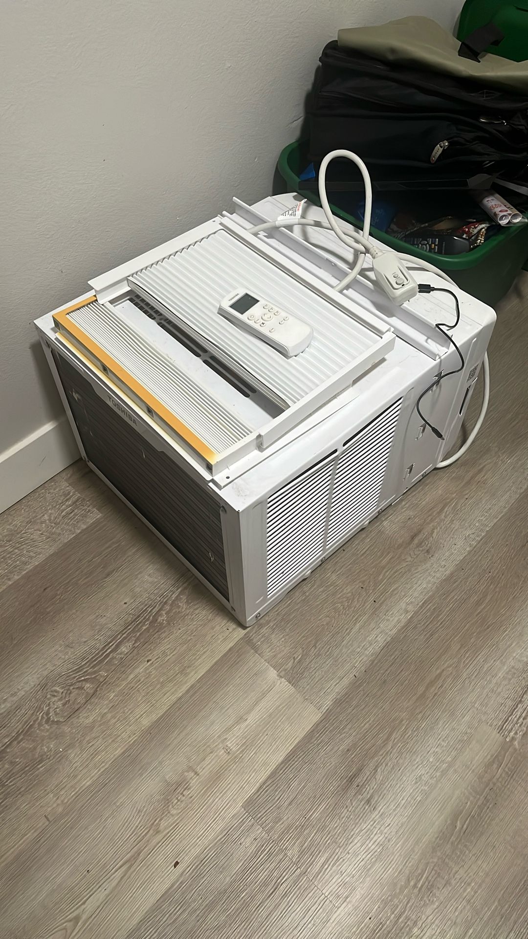 Window AC Unit