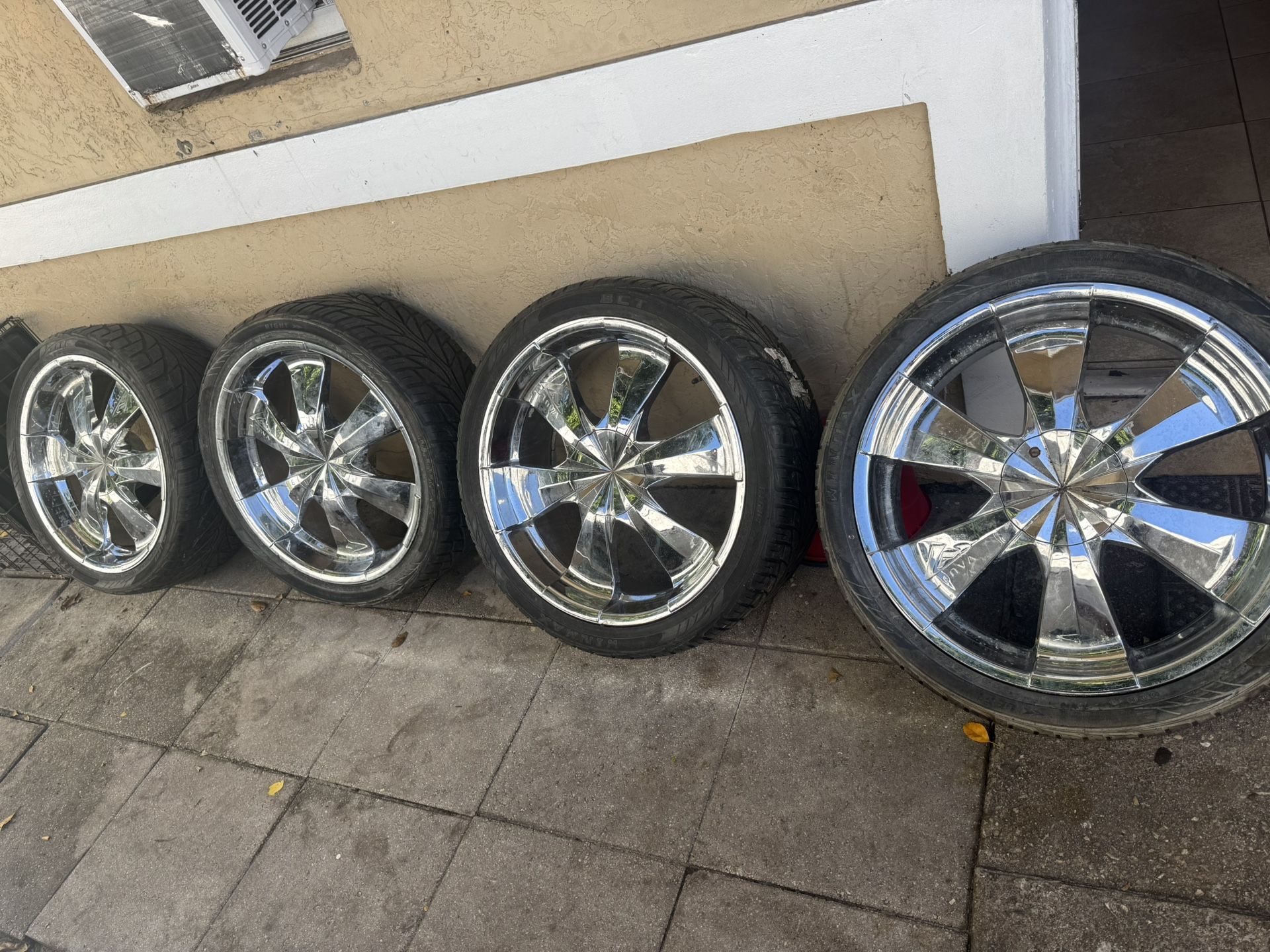 Used Tiers Vault 