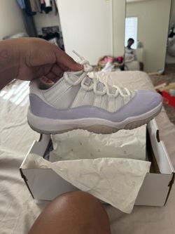 Jordan 11’s Violet 