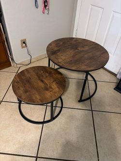 Round Nesting Side Tables Set of 2
