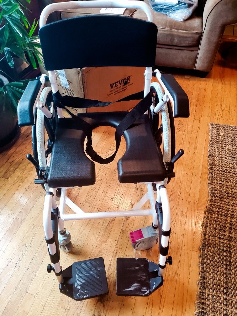 VEVOR Shower Commode Wheelchair