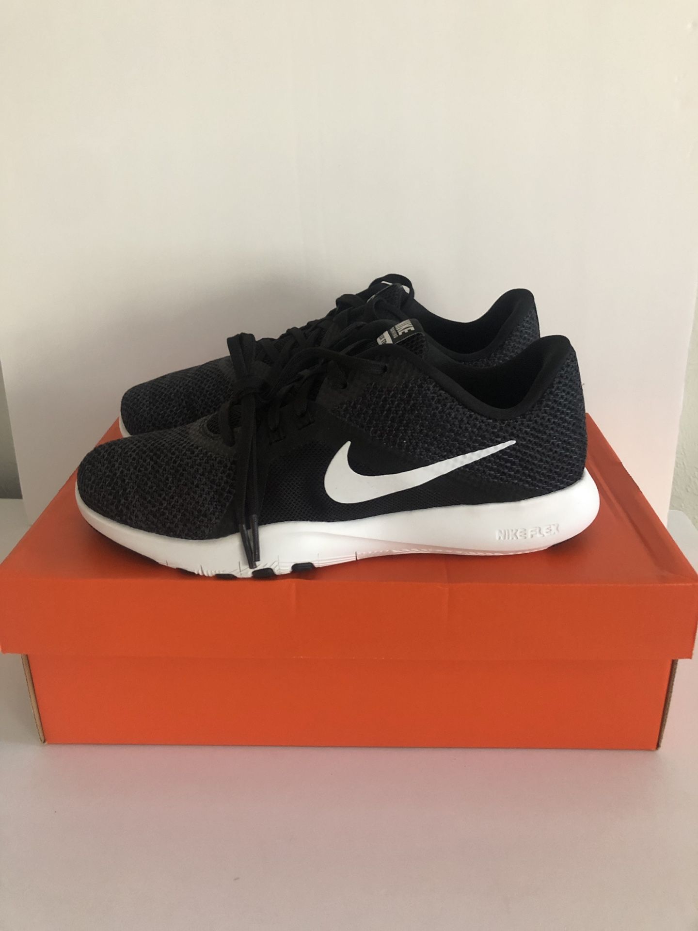 Nike Flex Trainer 8