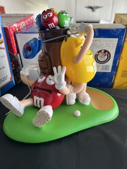M&M Dispenser 