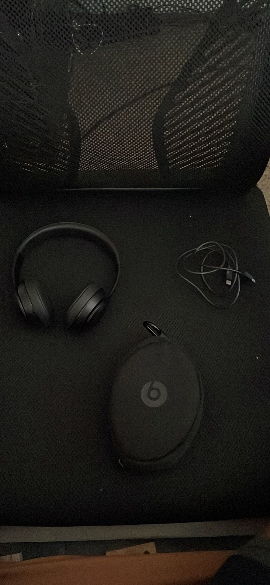 Beats Solo3 on-ear headphones
