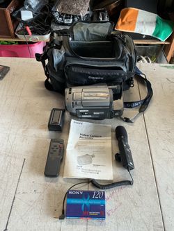 SONY Handycam Video 8 Camera and Accessories