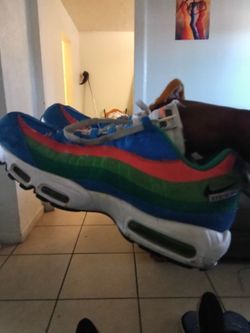 Nike Air Max size 15