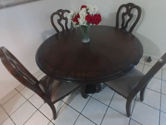 Dining set