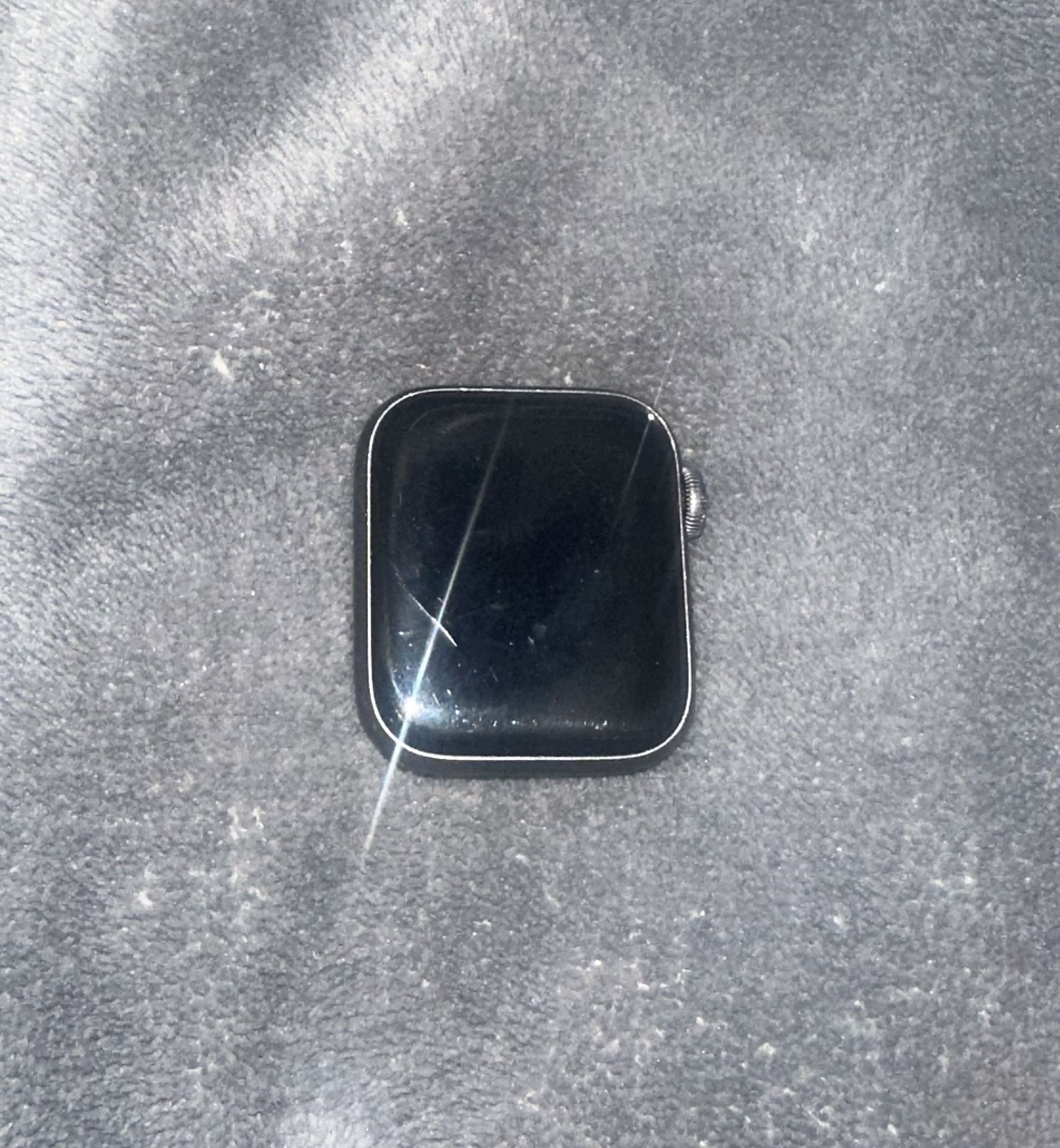 Apple Watch Series 5 GPS 42mm