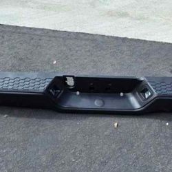 09-18 Dodge Ram 19-23 Classic Rear Bumper Defensa Trasera