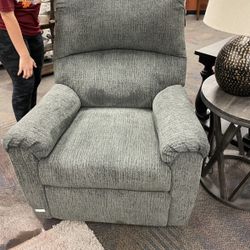 Recliner 