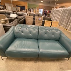 Macau Reclining Couch 