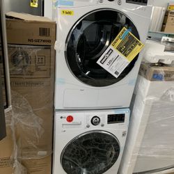 LG Washer & Dryer Set In White New Open Box Compact Size