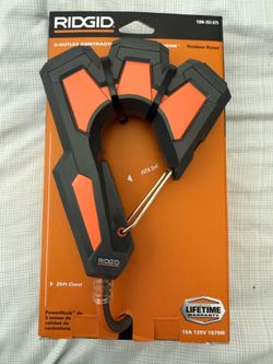 RIDGID 25ft 3-Outlet Contractor Extension Cord PowerHook