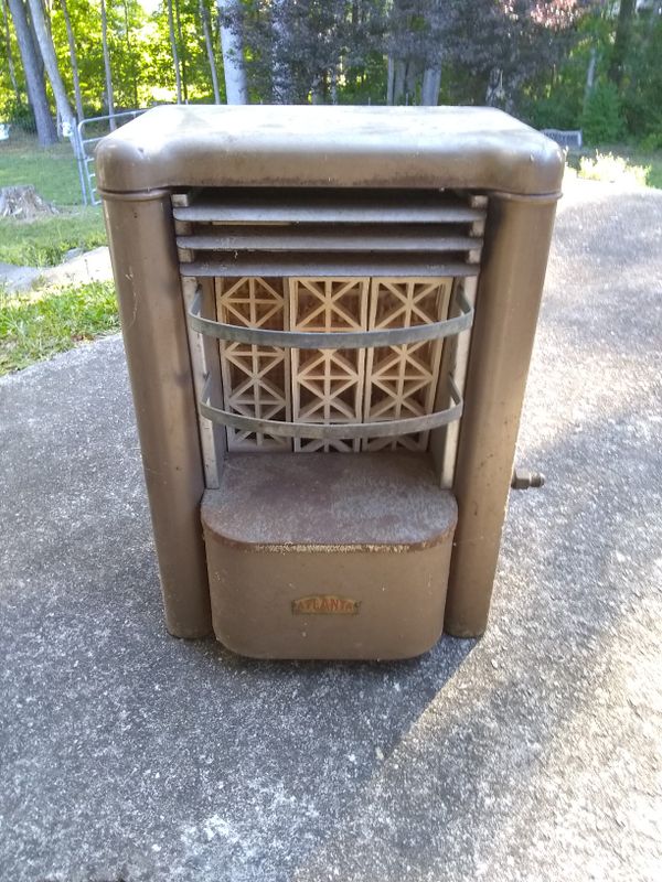 Older Atlanta gas heater for Sale in Villa Rica, GA OfferUp