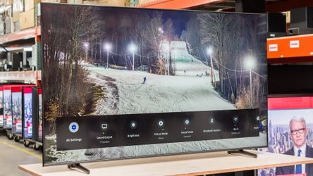 Samsung 55” 4K Crystal UHD Smart TV (DU8000) – NEW IN BOX – $300