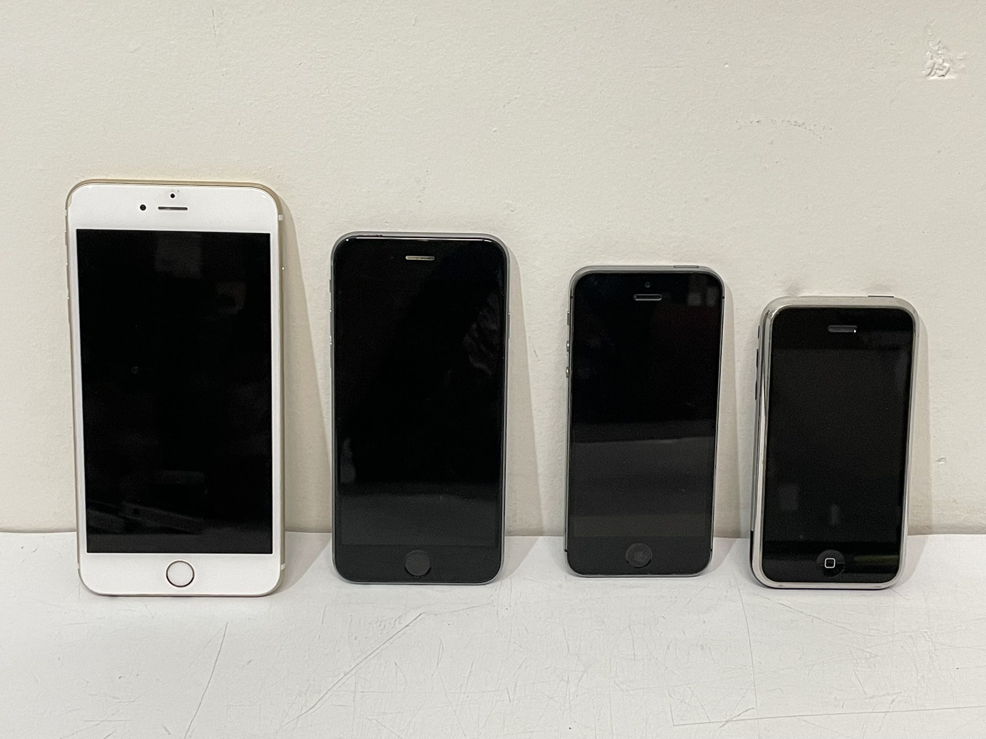 Apple iPhone lot popular (parts/repair)