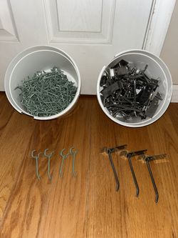 Display Hanging Hooks