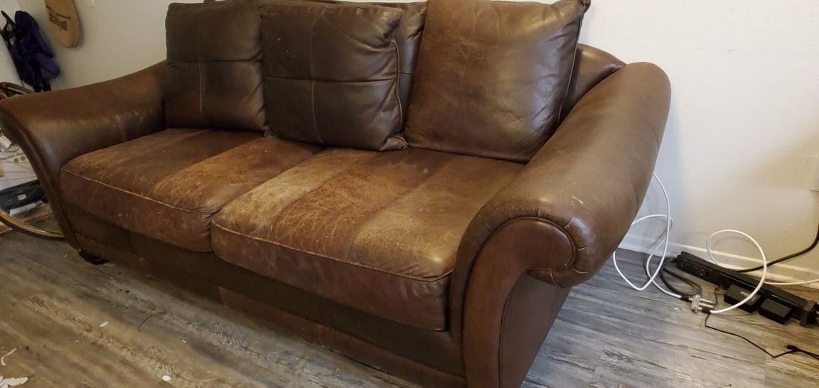 Free Couch Sofa
