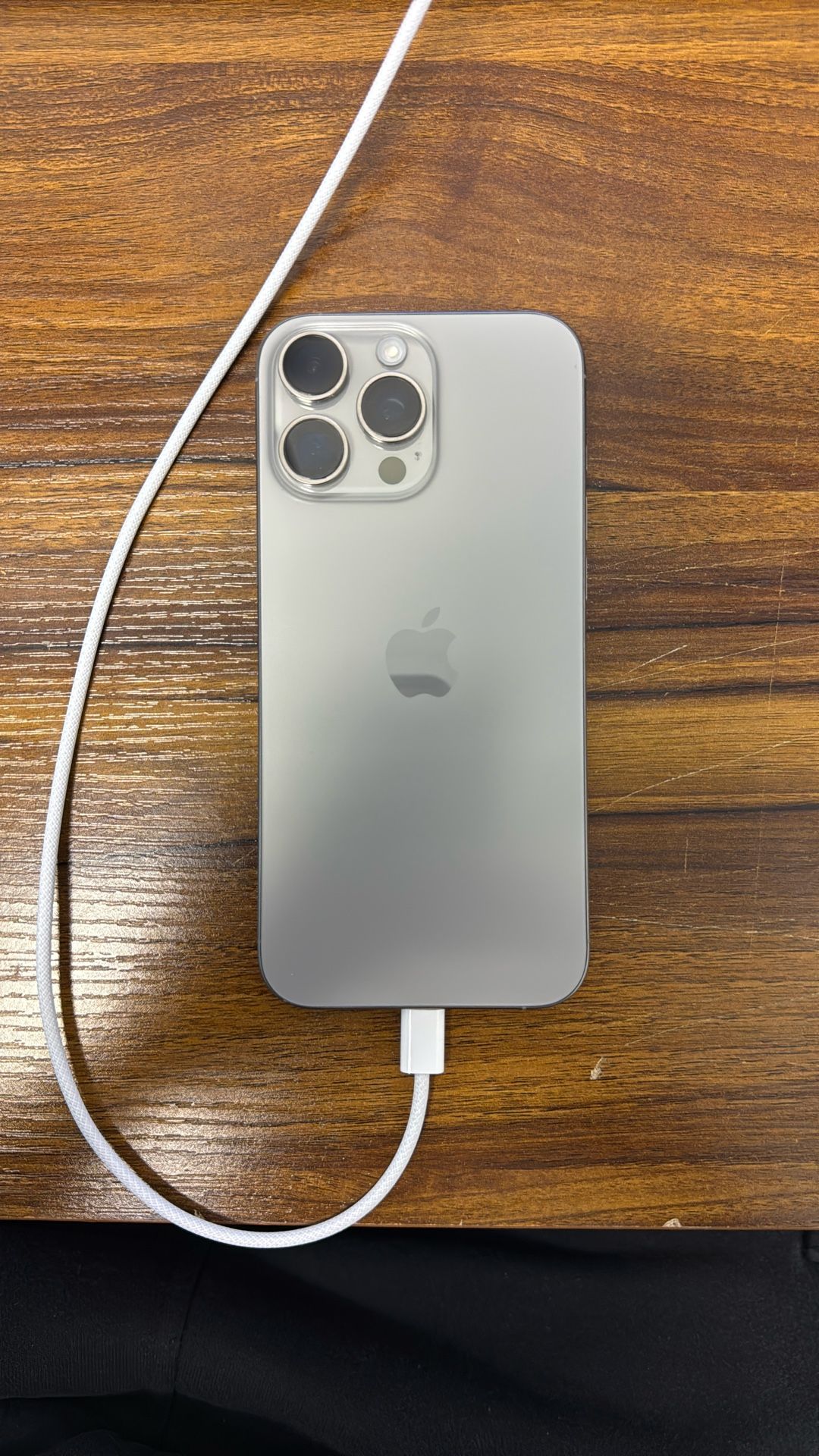 iPhone 16 Pro Max | T-MOBILE LOCKED