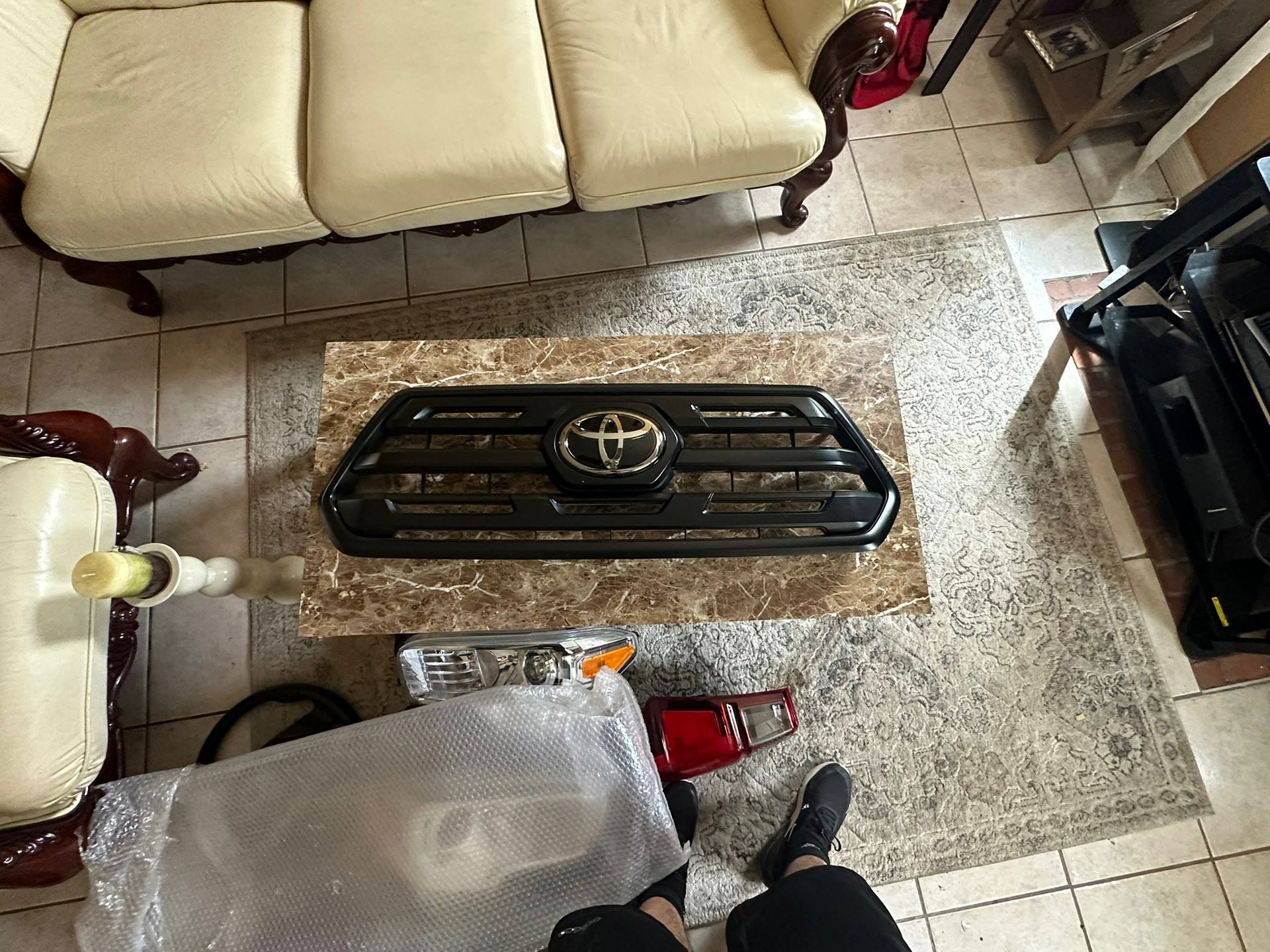 2016-2021 Toyota Tacoma Front Grill OEM