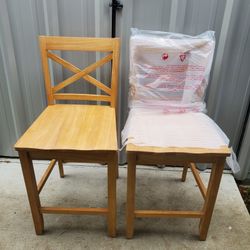 New Barstools / Bancos Nuevos