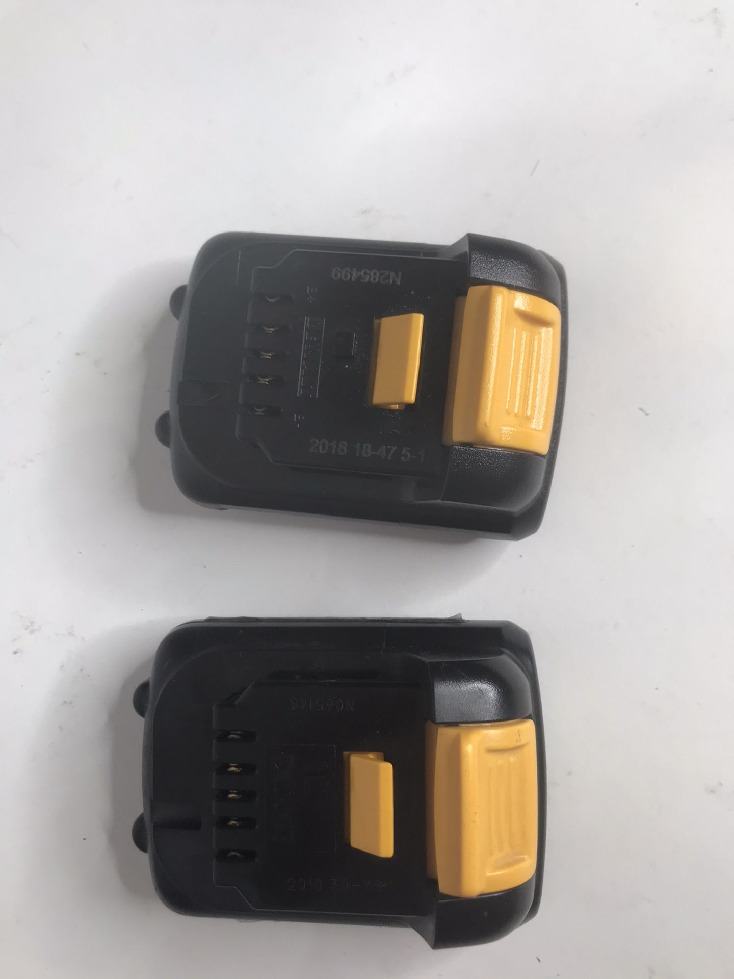 DEWALT DCB120 12V 12 VOLT MAX Lithium Ion Battery Pack DCB120