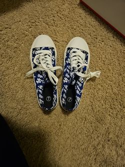 Womens Dodger Shoes Size 7 $30 Brand New