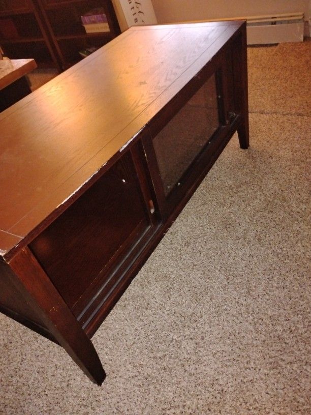 Free Nice TV Stand Free