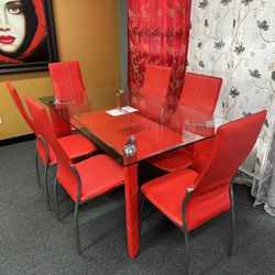 Brand New Red Glass Table With 6 Chairs