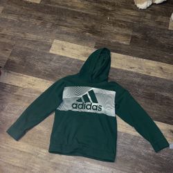 Used big boys Adidas  hoodie size 14/16