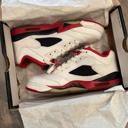 Jordan 5 Low Size 7 