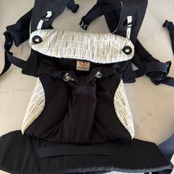 Ergobaby 360 Baby Carrier