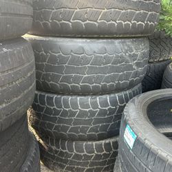 Mickey Thompson 275/60/R20 Tires