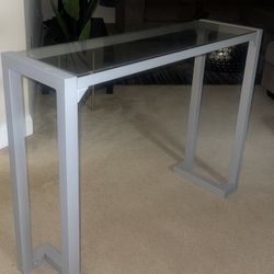 Doorway Pedestal Table- Accent Glass Table