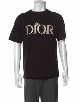 New Men’s Luxury graphic T-shirt Size XL