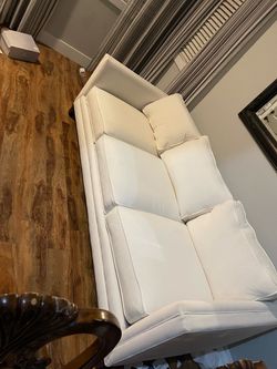 Theodore alexander kessler sofa worth 3000$