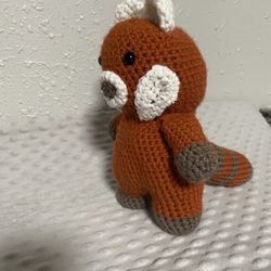 Crochet Red Panda Turning Red