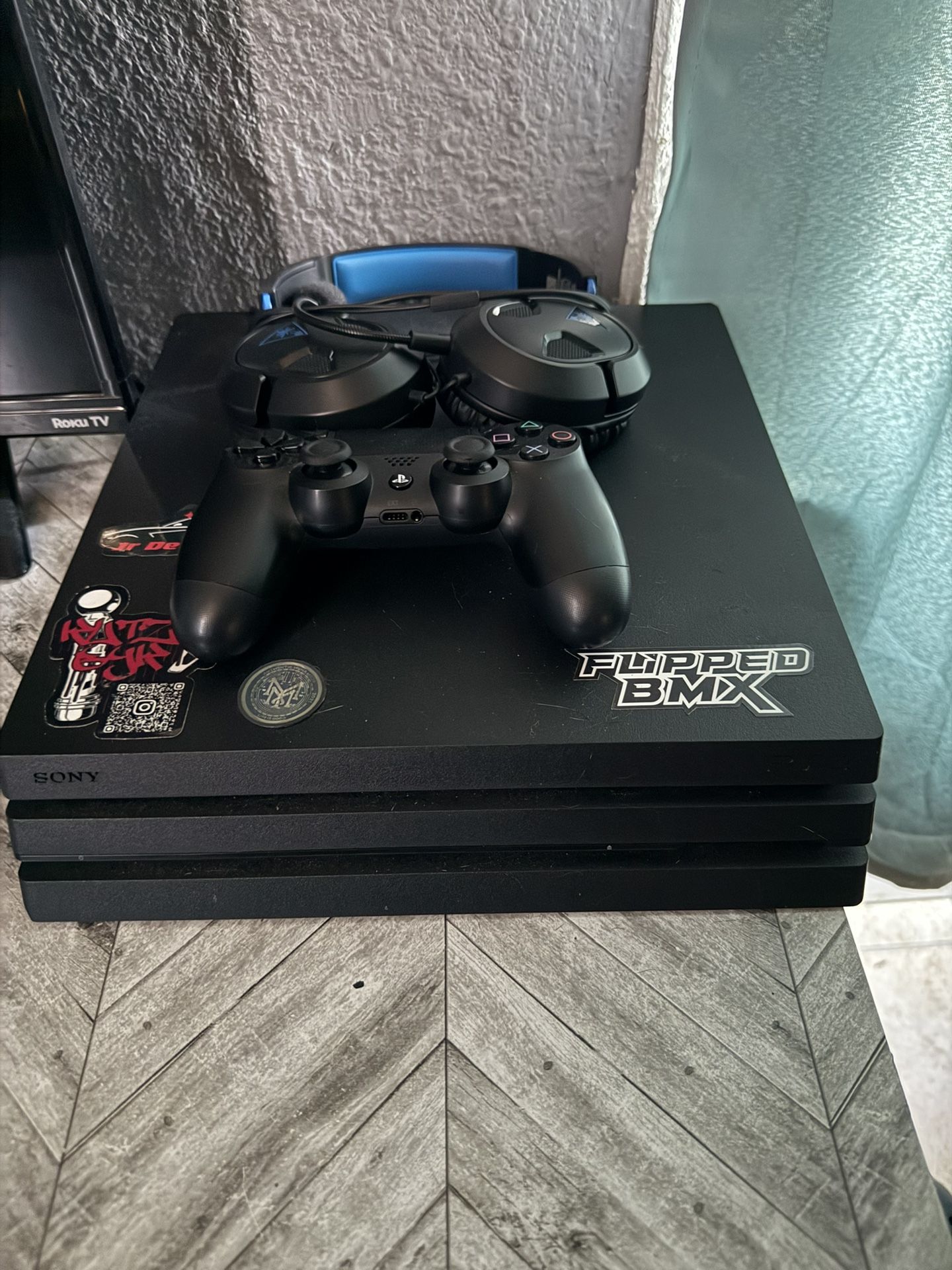 PS4 Pro 