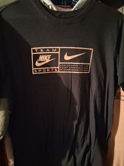 XL,Nike,Jordan t-shirts 10$ each