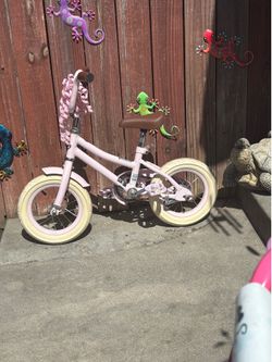 12 INCH GIRLS BIKE