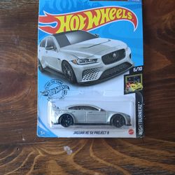 Hot Wheels Jaguar Xe Sv Project 8